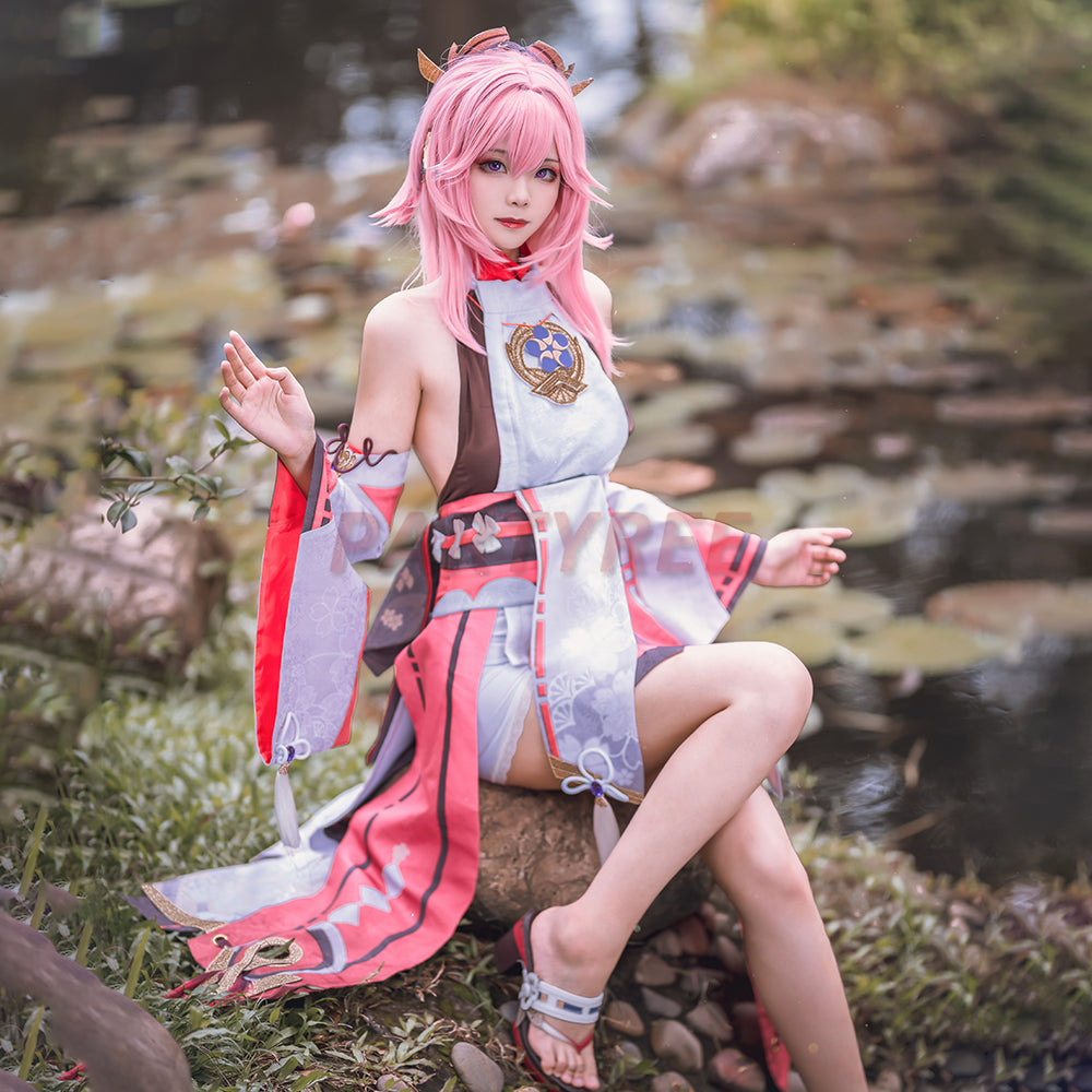 Genshin Impact Yae Miko Cosplay Costumes